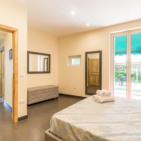Villa Dolcevita With Parking By Napoliapartments Dış mekan fotoğraf