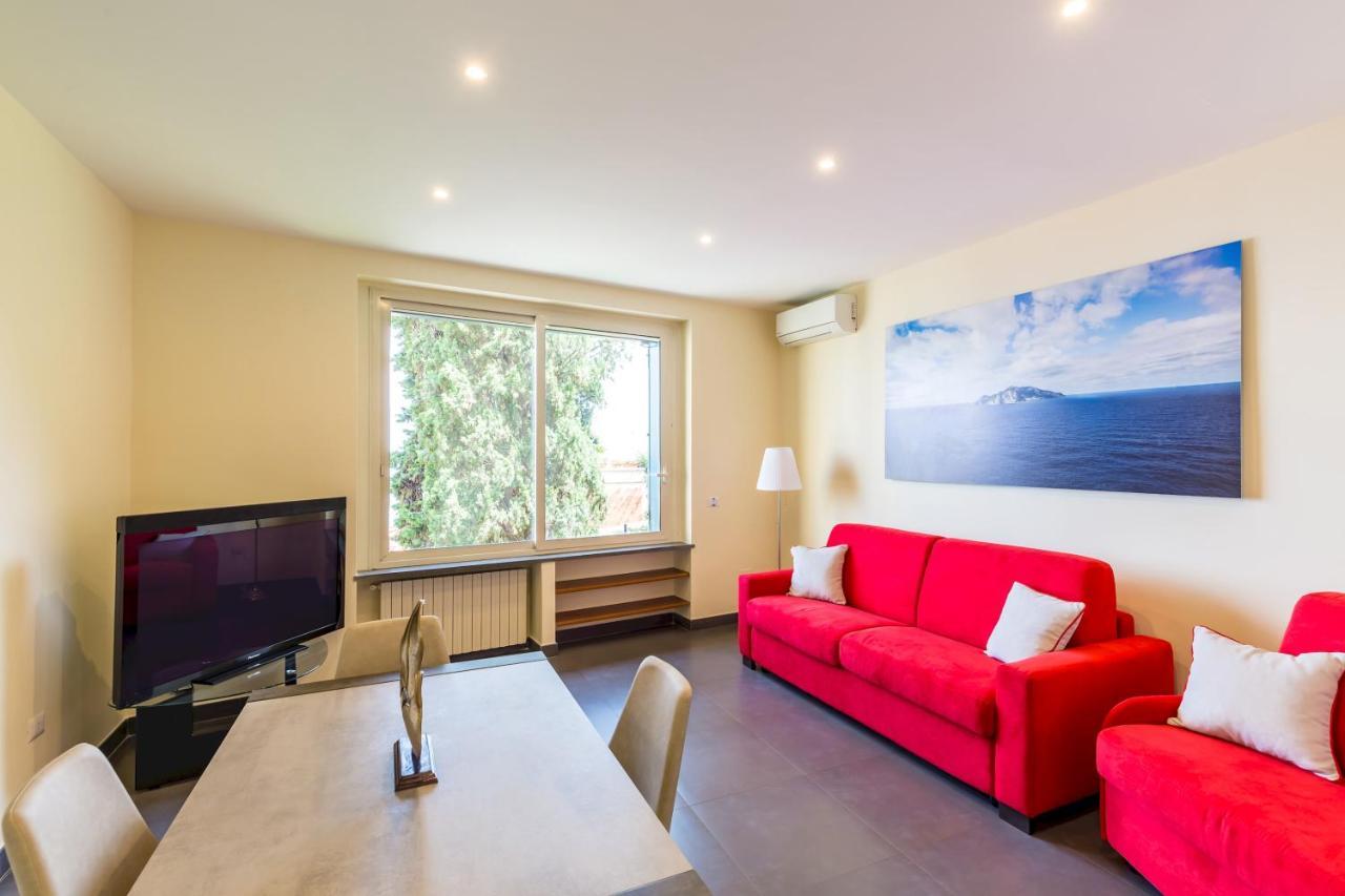 Villa Dolcevita With Parking By Napoliapartments Dış mekan fotoğraf