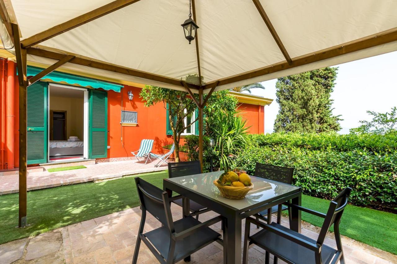 Villa Dolcevita With Parking By Napoliapartments Dış mekan fotoğraf